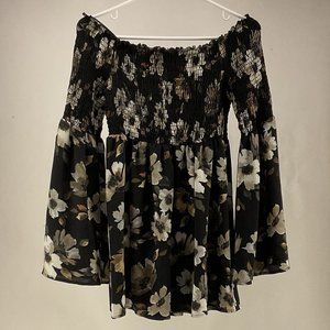 Altar'd State - Boho Floral Bell Sleeve Mini Dress - Women's Large